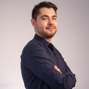 Andrés Serrano - Management & Communication